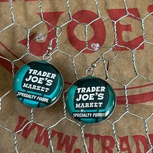 Trader Joe’s earrings 25mm Teal